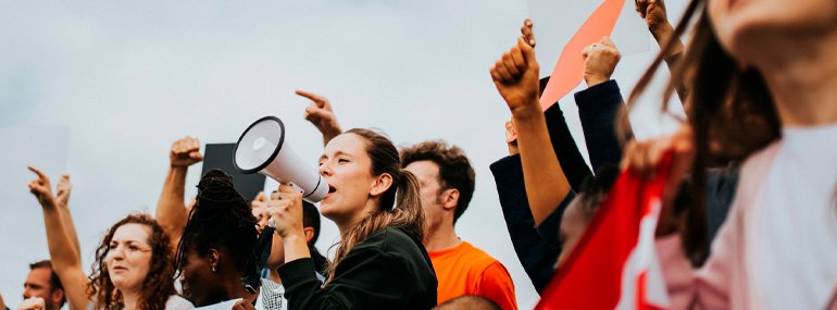 A Censura Prévia que inviabiliza a comunicação